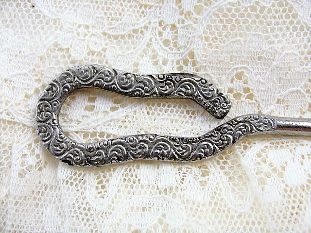 LOVELY Antique Button Hook Boots, Shoe or Corset Hook Vintage Dressing Aid  Vanity Collectible