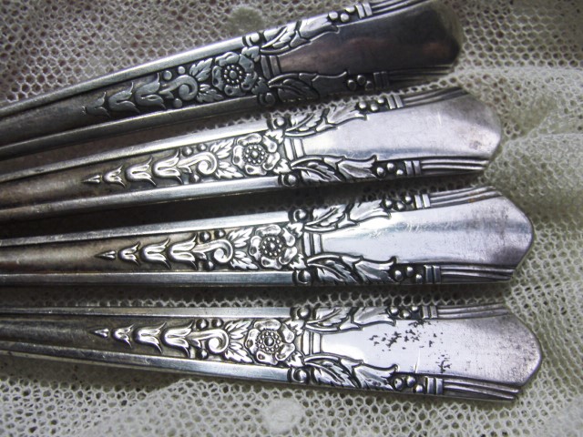 Lovely 30s JASMINE Deco Sterling Silver Plate TEASPOONS Set Flatware Simon and George H. Rogers Company Oneida Set of 4 Perfect For Tea Time