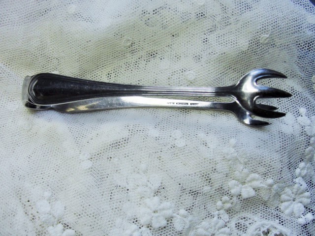 Elegant Antique Sterling Silver Plated SUGAR TONGS Beautiful Addition To Your Tea or Dinner Table