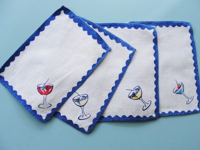 1950s Vintage COCKTAIL Napkins Set Printed Linen Cocktails TableWare BarWare Linens