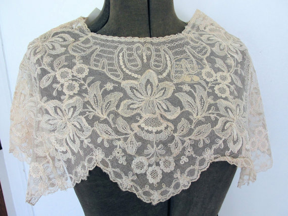 Gorgeous 20s-30s French Lace Cape Collar Capelet Tambour Embroidered Flowers Gatsby Flapper Downton Abbey Bridal Vintage Clothing