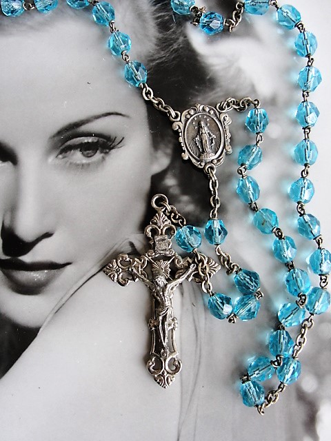 LOVELY Vintage Sparkling Blue Crystal Rosary and Silver Metal Rosary Beads Necklace Collectible Jewelry